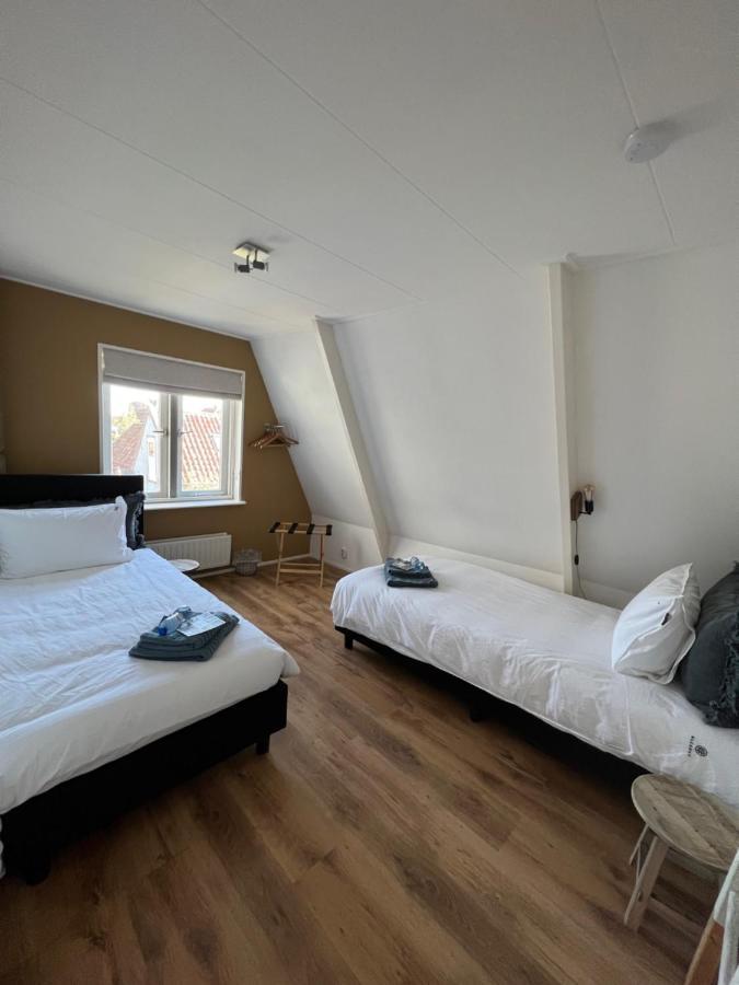 Bed and Breakfast Mid83 à Woudsend Extérieur photo